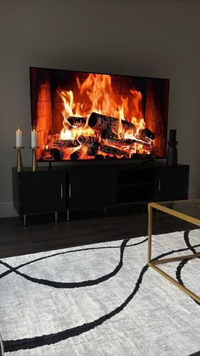 Golden Getaway in the Heart of Midtown in English Avenue