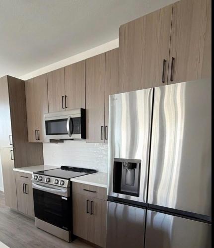 Golden Getaway in the Heart of Midtown in English Avenue