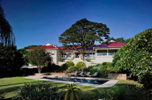 umSisi House, White River