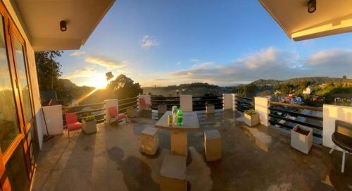 The Budget White House Hotel in Nuwara Eliya