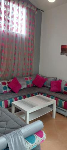 Oprema, Agadir Studio fonctionnel in El Houda