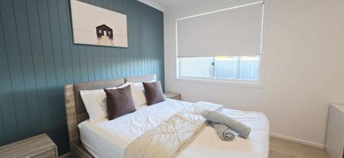 Prime location Walk to Pacific Werribee Train Bus – khách sạn tại Werribee