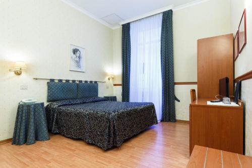 Hotel Paris Photo 33