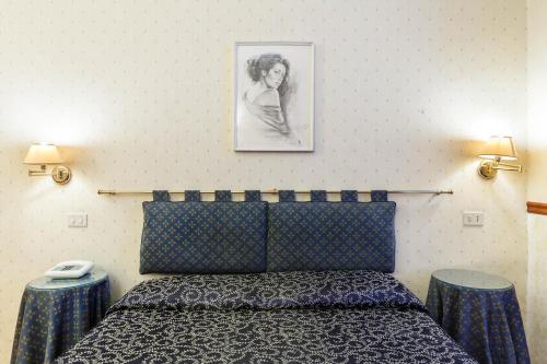 Hotel Paris Photo 34