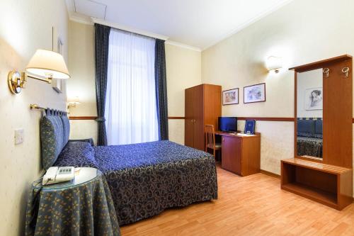 Hotel Paris Photo 36