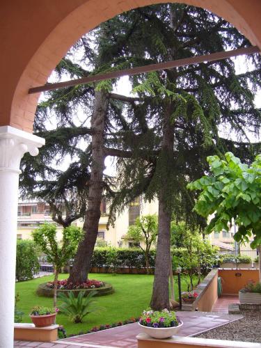 La Casa di Nazareth – Rome