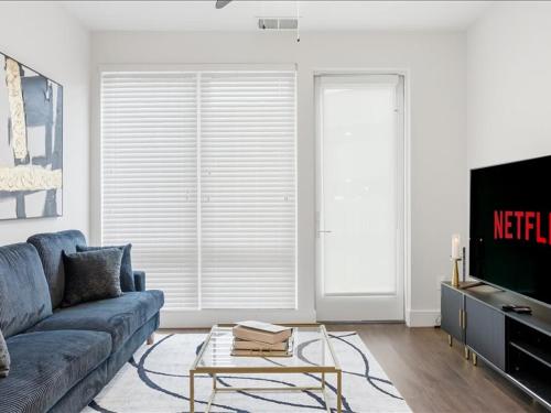 Golden Getaway in the Heart of Midtown in English Avenue