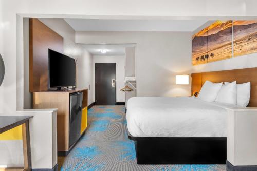 里奇蘭戴斯套房酒店 (Days Inn & Suites by Wyndham Ridgeland) in 里奇蘭