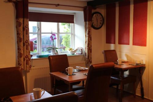 Brewery Farm House Bed & Breakfast – Swindon