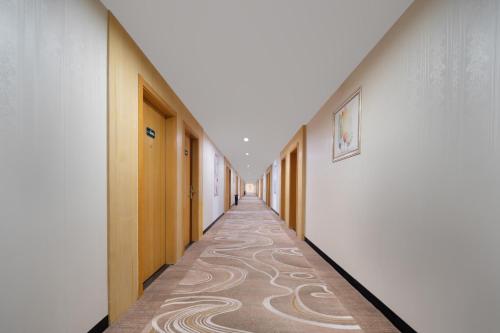 TOOYO Hotel Xi'an - Bell Drum Tower Hui Min Street in 시안 / 서안