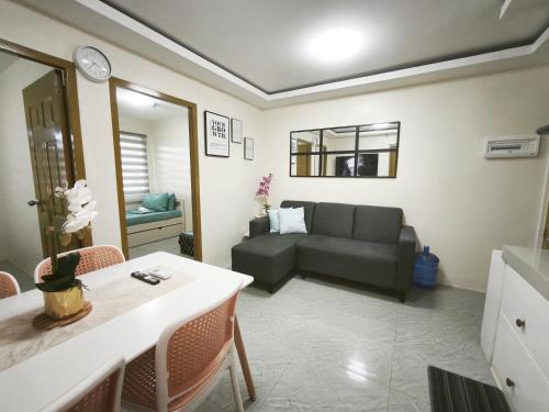 2BR 8 Spatial - Condo ni Marga, Pequeno (photo 4)