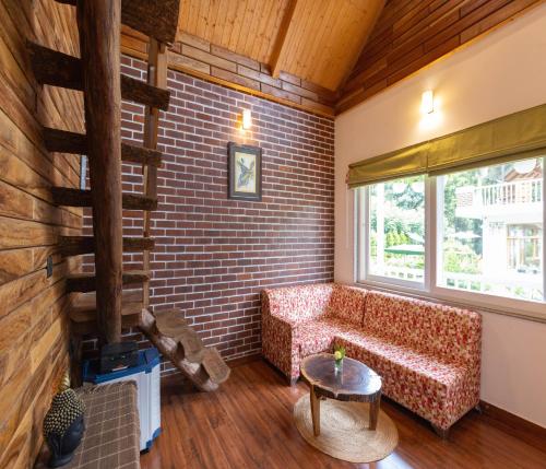 Skats, Megha Wellness Resort in Galajwari