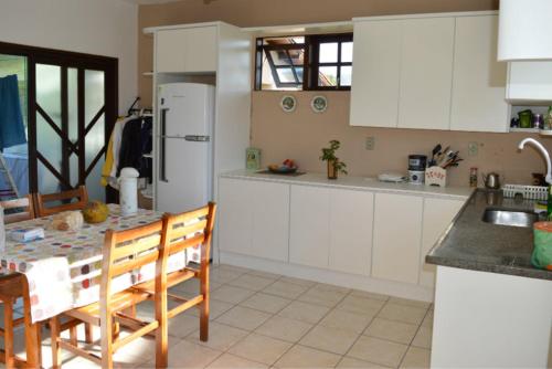 Mozamba Surf House in São João do Rio Vermelho