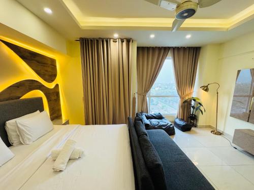 Elysium Tower Apartments Opposite Centaurus Islamabad - image 6