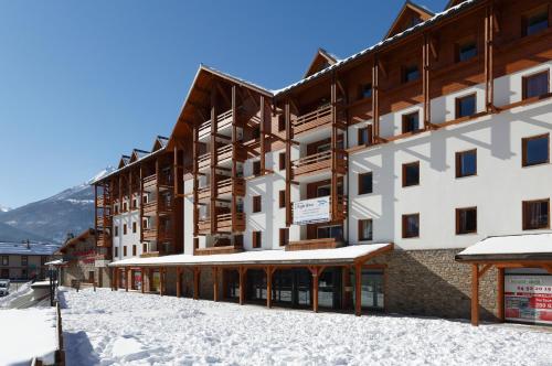 Résidence Néméa L'Aigle Bleu - Hôtel - Briançon