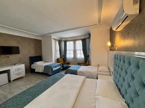 room detail thumbnail 0