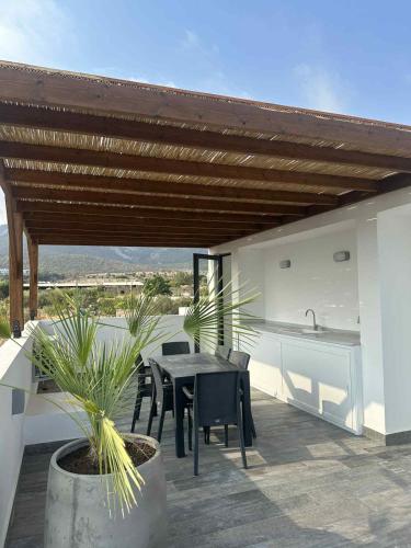 Seafront 3 bedroom penthouse in North Cyprus in Akanthou