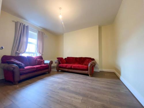 Naas Housing for Workers - Sleeps 6 in Sallins