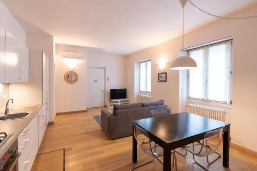 Cozy Vittoria by Postcardsfrom