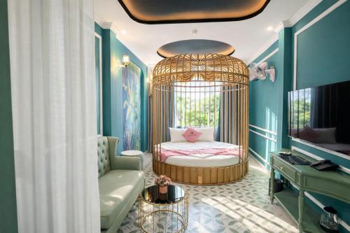 New Pearl Hotel in Hoc Mon