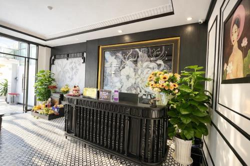 Lobby, New Pearl Hotel in Hoc Mon
