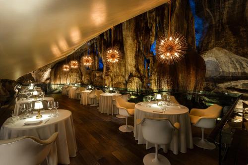Great food & dining