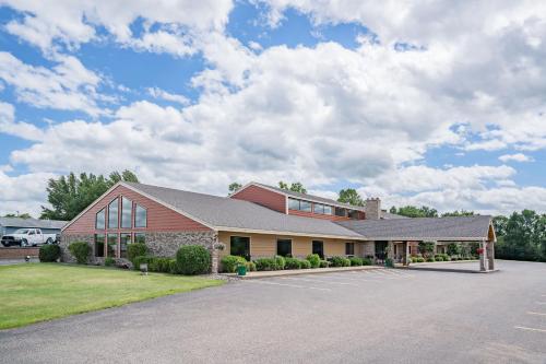 AmericInn by Wyndham Detroit Lakes in Detroit Lakes, USA
