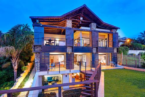 Dolphin Coast YOLO Spaces - Ballito Beach House Villa - Durban