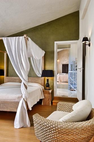 Superior Three-Bedroom Villa with Private Pool image 7