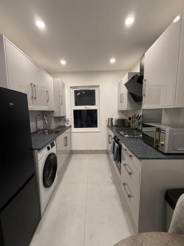 Cosy Greenwich Flat Near -Cutty Sark River & Park - image 13