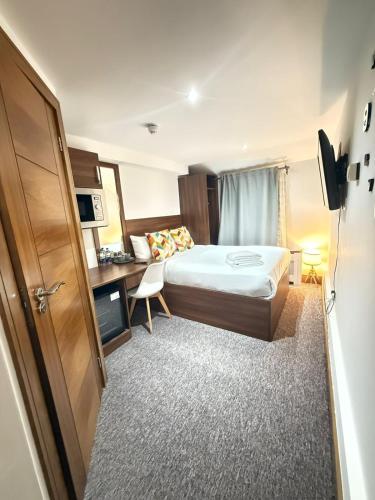 Earls Court 205 in London
