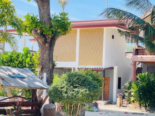 Big Fish Resort Koh Tao Room Type - Deluxe Double or Twin Room with Sea View