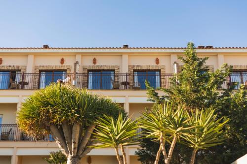 Hotel Los Ángeles Denia - image 2
