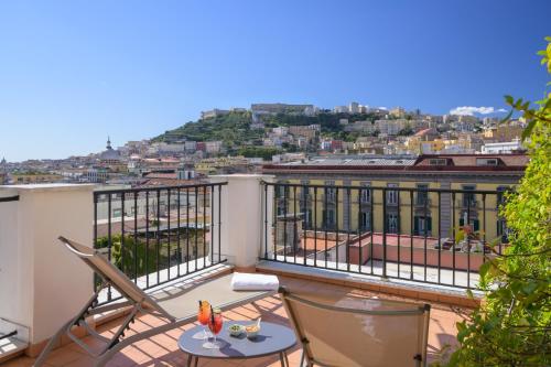 Hotel Piazza Bellini & Apartments, Naples (photo 3)