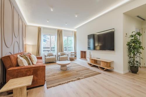 Barcelona Stadium Luxury Apartment