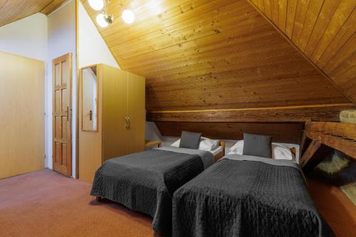 Hotel Bella - image 10