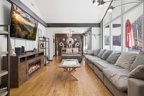 Smokin' Blue Villa home - image 9