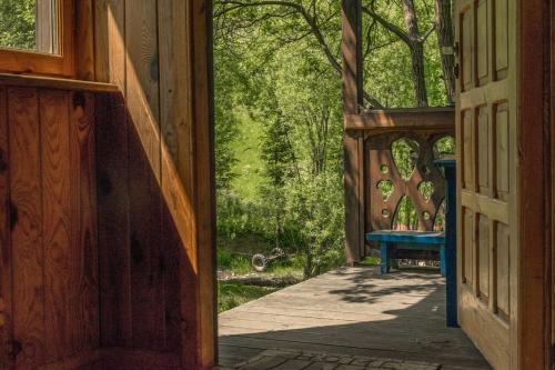 Ieeja, Kałamunka (Kalamunka) in Komancza