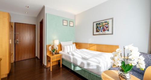 1 twin bed