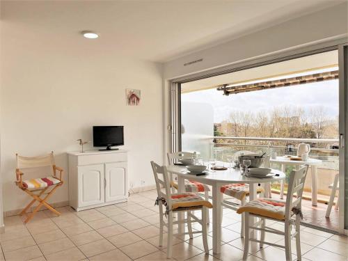 LV820-C02 Appartement 2 pièces 4 couchages LE LAVANDOU