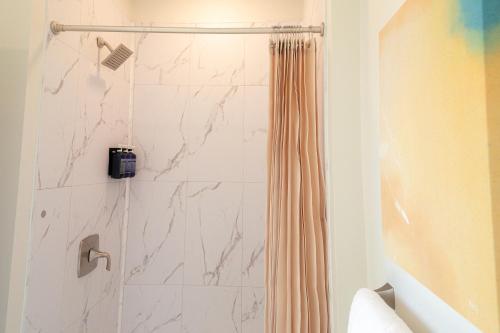 Boardwalk Suites & Residences By Kasa - image 5
