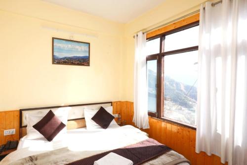 Hotel White house Shimla - Wadgaon