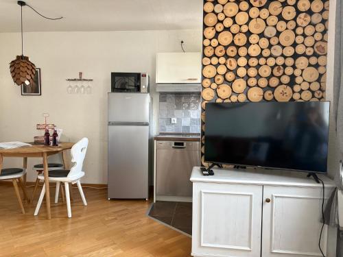 Køkken, Urlaub mit Bergblick Wandern und Natur genießen mit Sauna im Haus in Todtnau