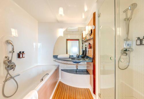 Novotel Suites Paris Nord 18ème - image 26