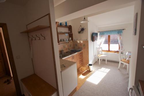 ห้องครัว, Farma Basarovi in โปรเซชเน