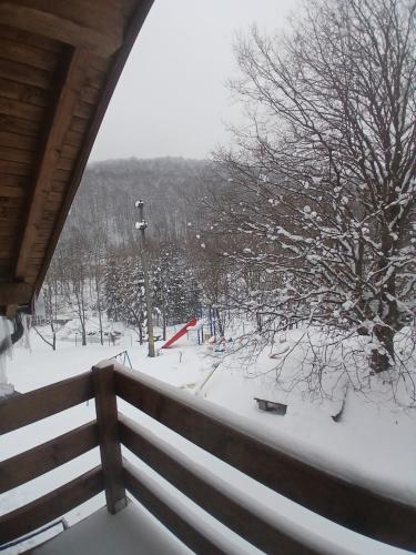Hanul Ibăștean (Hanul Ibastean) in Brădeţelu