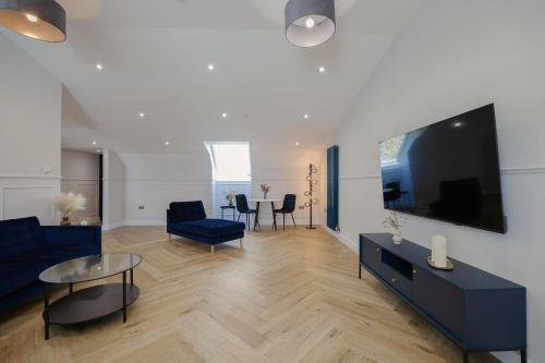 Old Church Apartment No 5 Private Parking — other in 2 Campbell Street, Oban United Kingdom, PA34 4BQ