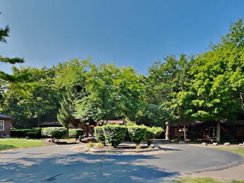 Put-in-Bay Island Club #109 - main image