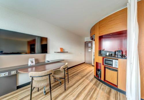 B&B HOTEL Paris Nord 18eme in Saint Denis