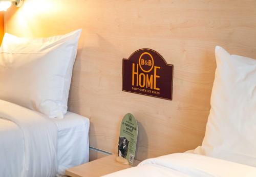 2 twin beds